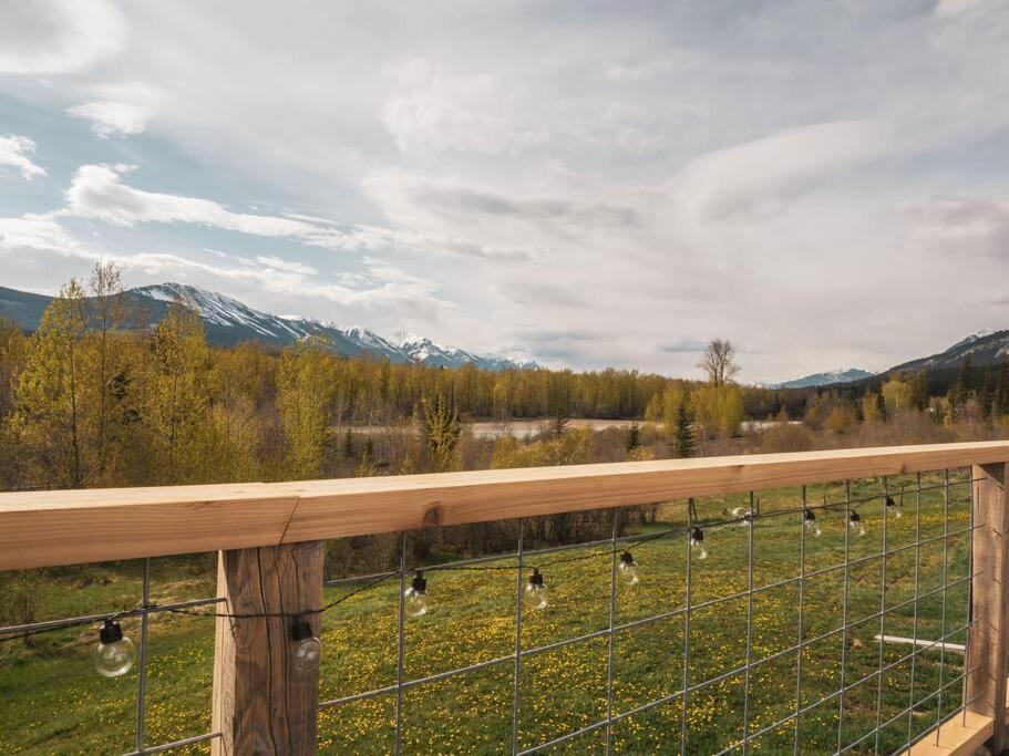 Maple Ranch Golden Villa Exterior photo